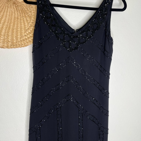 Bloomingdales Silk Beaded Dress NWT - Picture 4 of 8